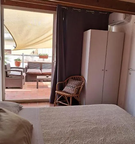 Casa Antioco 3*
