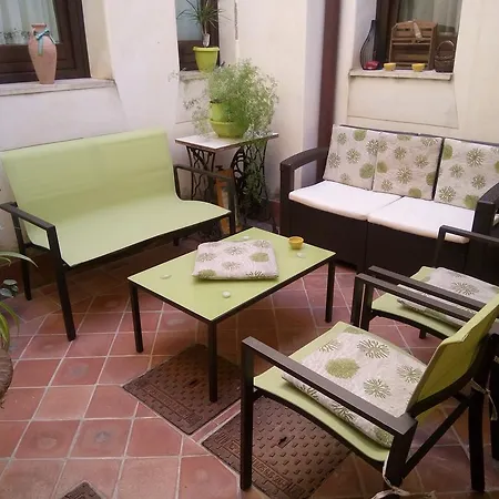 Casa Antioco 3* Szirakúza